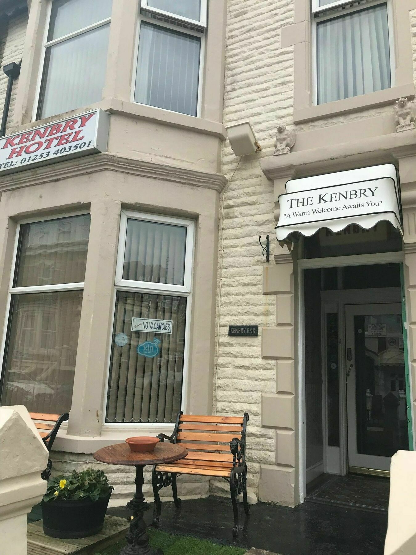 Kenbry Hotel Blackpool Exterior photo